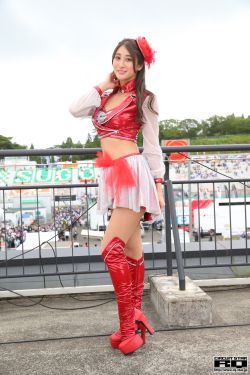 公交车上双乳被老汉揉搓玩