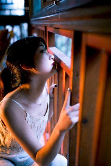 午夜无码伦费影视在线观看果冻